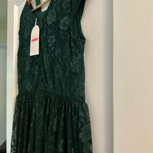 Elegant Dark Green Lace Midi Dress